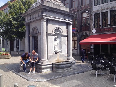 La peine est tombée pour le marionnettiste qui a tué Savaltore Catalone sur la place du Marché à Liège: 20 ans de prison