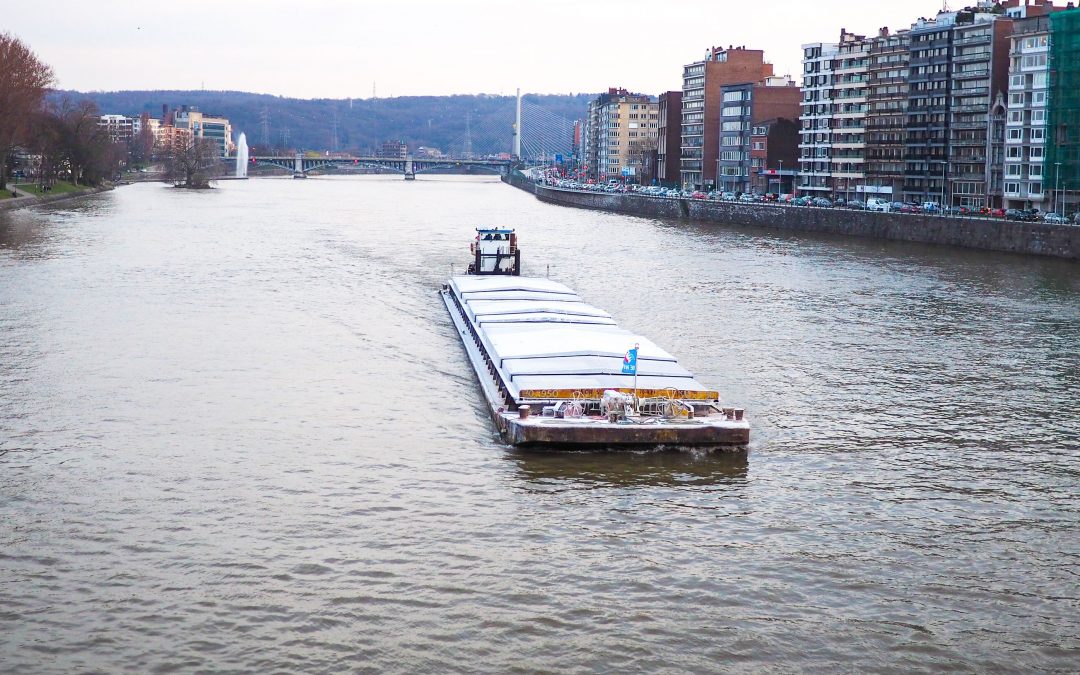 Le niveau de la Meuse est particulièrement bas: des mesures sont prises