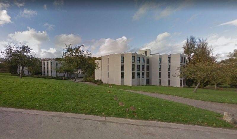 Projets de l’université: école de journalisme à la Grand Poste, nouvelle faculté, nouveaux logements étudiants