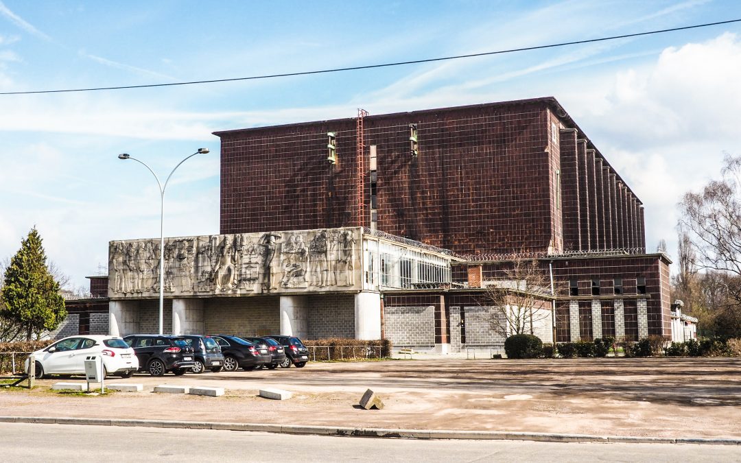Un marché bio dans l’ancienne patinoire de Liège à Coronmeuse