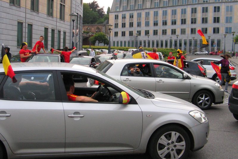 Samedi, les supporters des Diables en voiture ont été bloqués au centre-ville