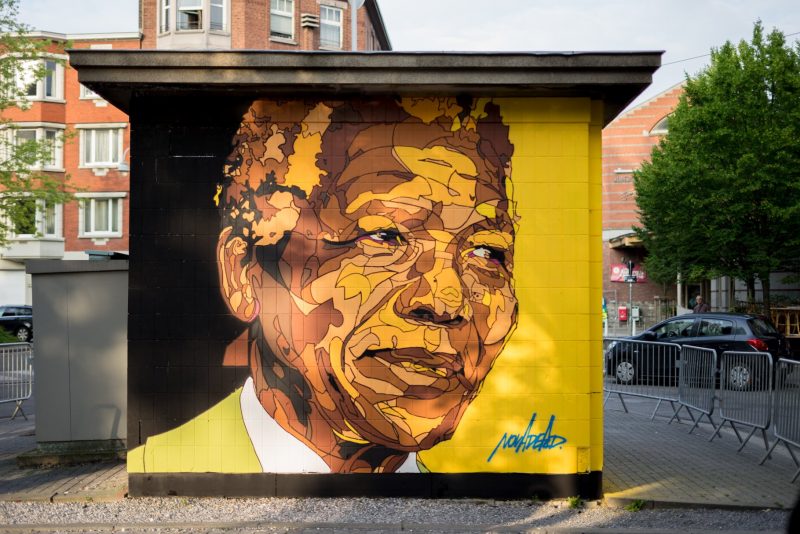 Inauguration de deux fresques en l’honneur des 100 ans de Nelson Mandela