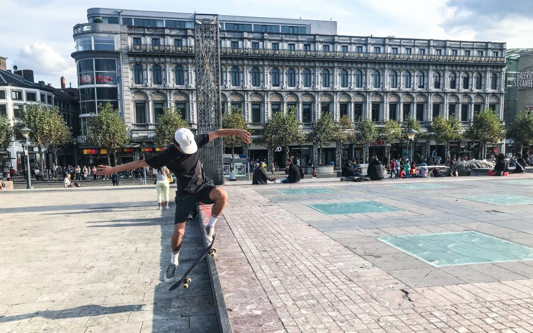 Des aménagements pour skaters et BMXers place Saint-Lambert ?