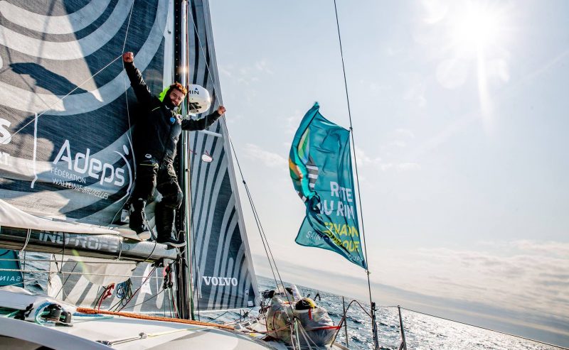 Le skipper Jonas Gerckens bat le record belge sur la Route du rhum
