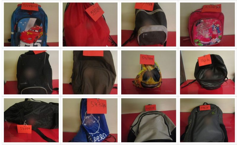 De jolis cartables attendent d’être récupérés aux objets perdus