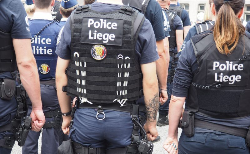 Un à deux jours de grève à la police