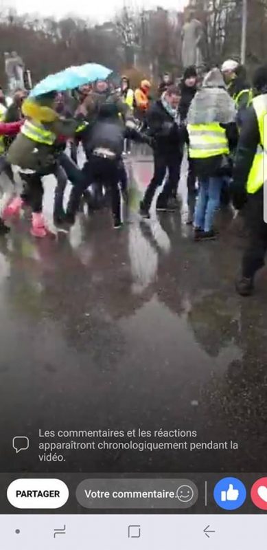 La tension monte entre les gilets jaunes liégeois et les policiers