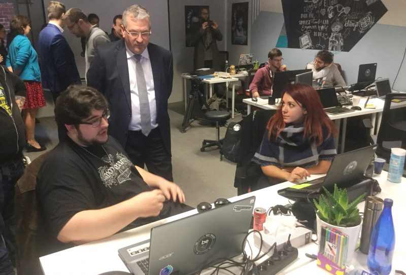 50 apprenants en pédagogie active dans le développement web chez BeCode