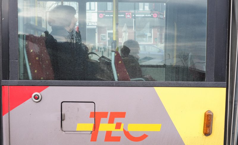 Le PTB veut que la Ville commande une étude sur les bus gratuits