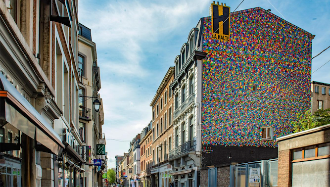 Le petit théâtre de la Halte, rue de la Casquette, est à vendre