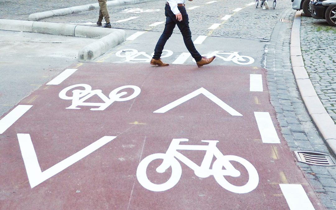 Les 3 cyclistes qui avaient peint eux-mêmes une piste cyclable rue Hors-Château iront au tribunal