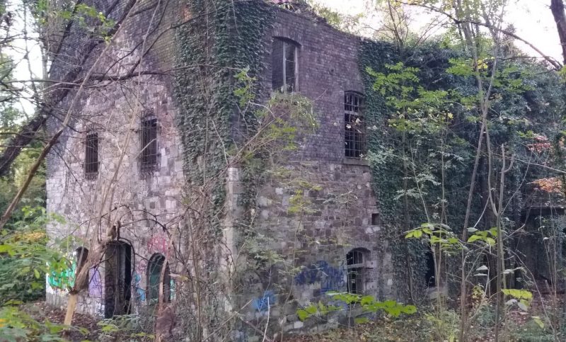 Démolition de « la ferme des Hollandais » à la Chartreuse: « attention au patrimoine qu’on laisse se dégrader ! »