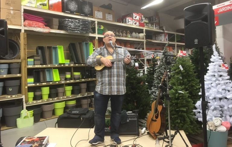 Marché de Noël et des artisans rue Grétry