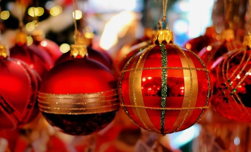 Venez échanger les boules de votre sapin au Marché de Noël des Vennes