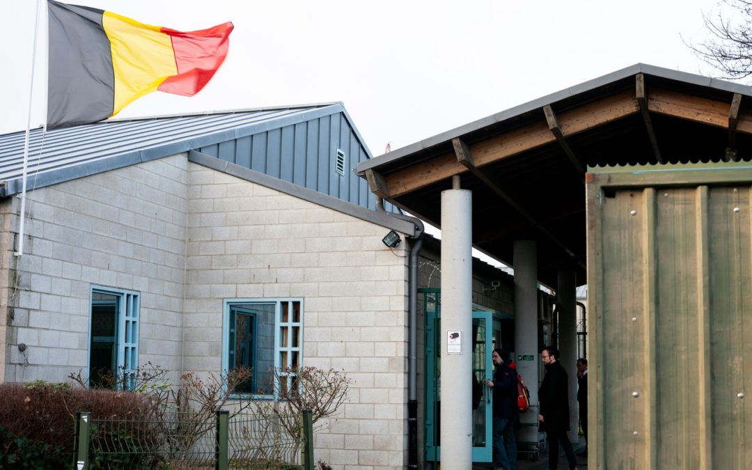 Grève de la faim au centre fermé de Vottem à cause des visites interdites et de la promiscuité