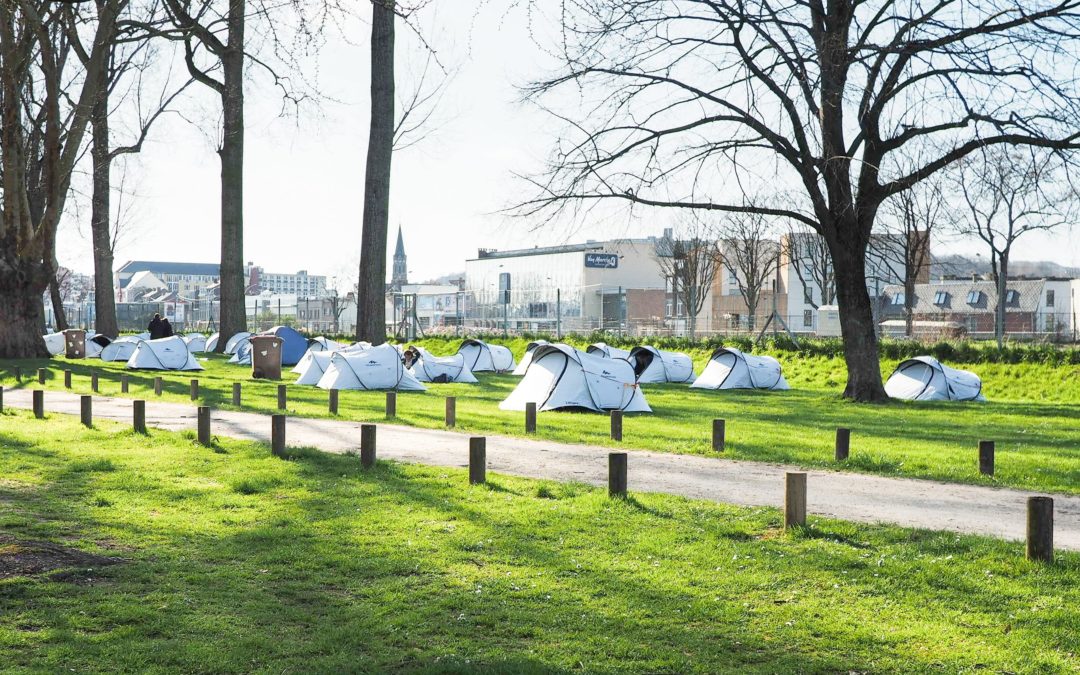 Les SDF installés dans des tentes au parc Astrid sont pour le moment épargnés par le coronavirus