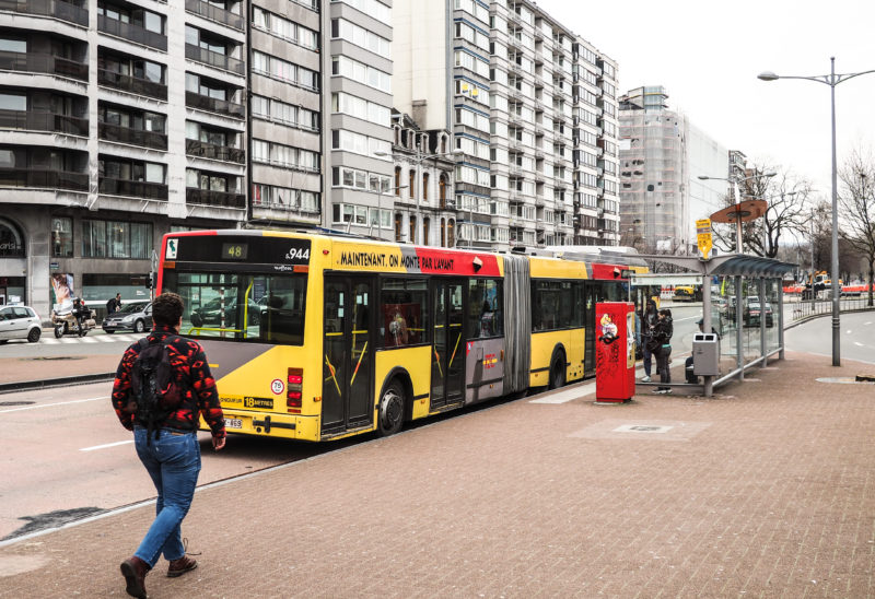 TEC: on passerait à 12 personnes par bus
