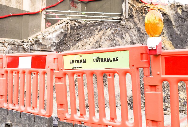 Mise à l’arrêt officielle du chantier du tram et incertitude quant à la date de reprise