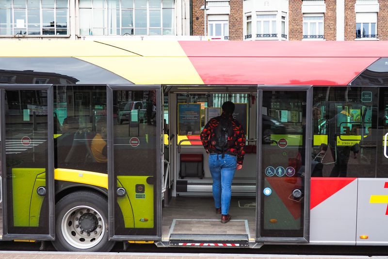 Les policiers vont verbaliser ceux qui prennent inutilement les bus