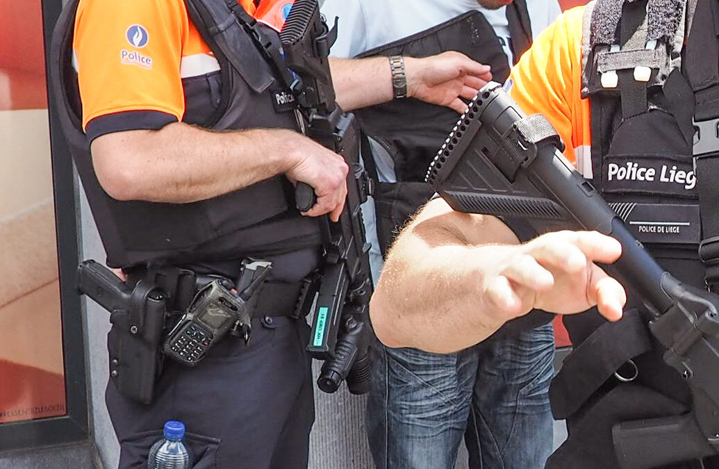 La faculté de philosophie de l’ULiège relaye un récit de violence de la police vis-à-vis de l’un de ses étudiants ce w-e