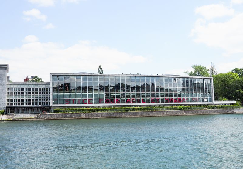 Rénovation du parking, de l’esplanade de l’Europe et des abords immédiats du Palais des Congrès