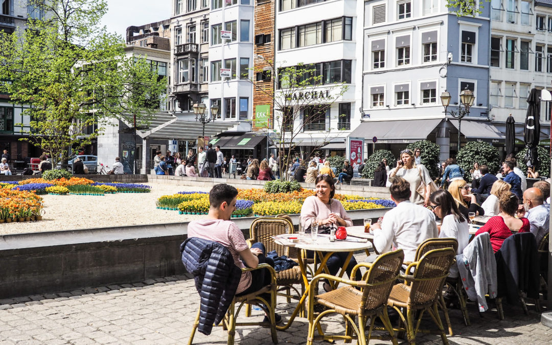 Ouvrir les espaces publics pour transformer la ville en café ou restaurant géant