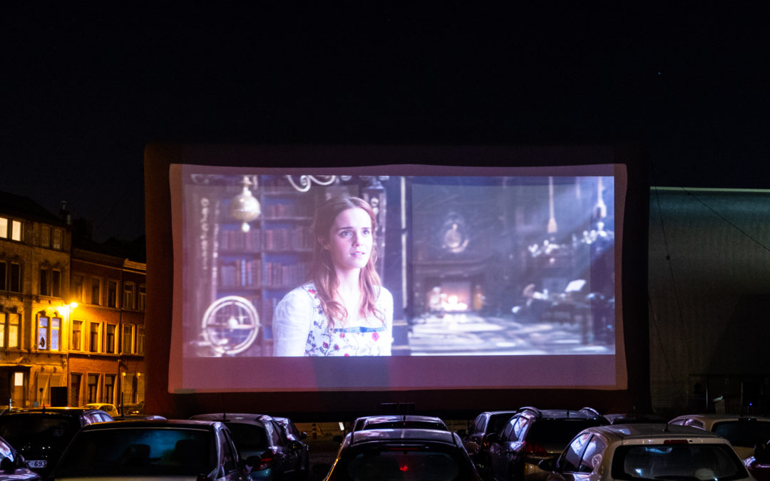 Cinéma en plein air pour 65 voitures au drive-in de la Médiacité