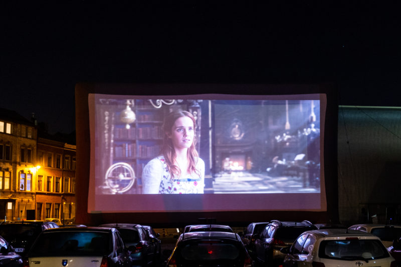 Cinéma en plein air pour 65 voitures au drive-in de la Médiacité