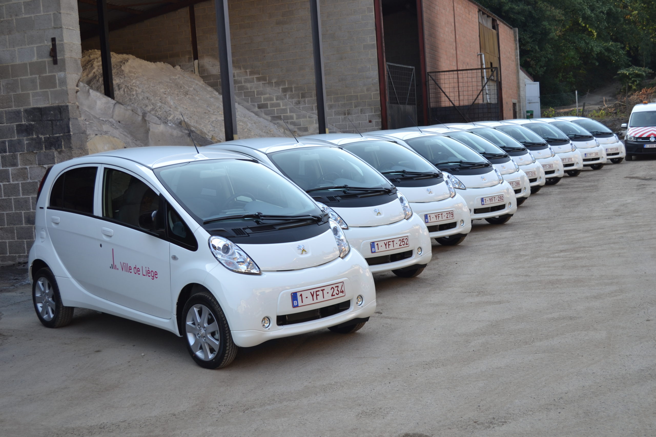 La Ville rachète une trentaine de véhicules électriques et au gaz CNG