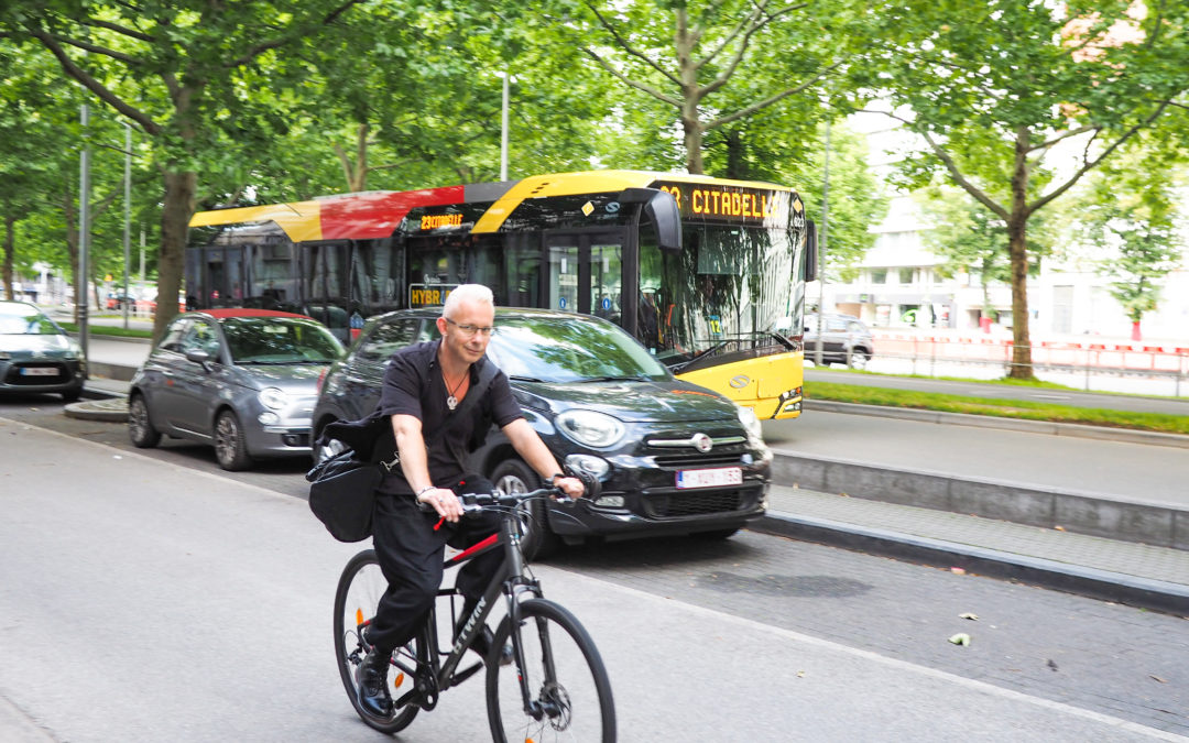 Infractions des automobilistes par rapport aux cyclistes: Vega redemande un Conseil de police