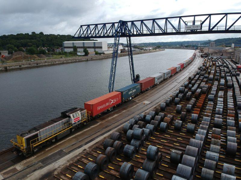 Un train chinois de marchandises arrive chaque jour au port de Renory