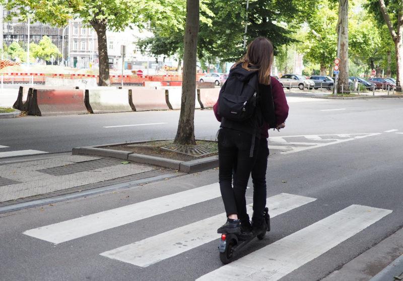 Les trottinettes dangereuses pour les malvoyants: les plaintes se multiplient