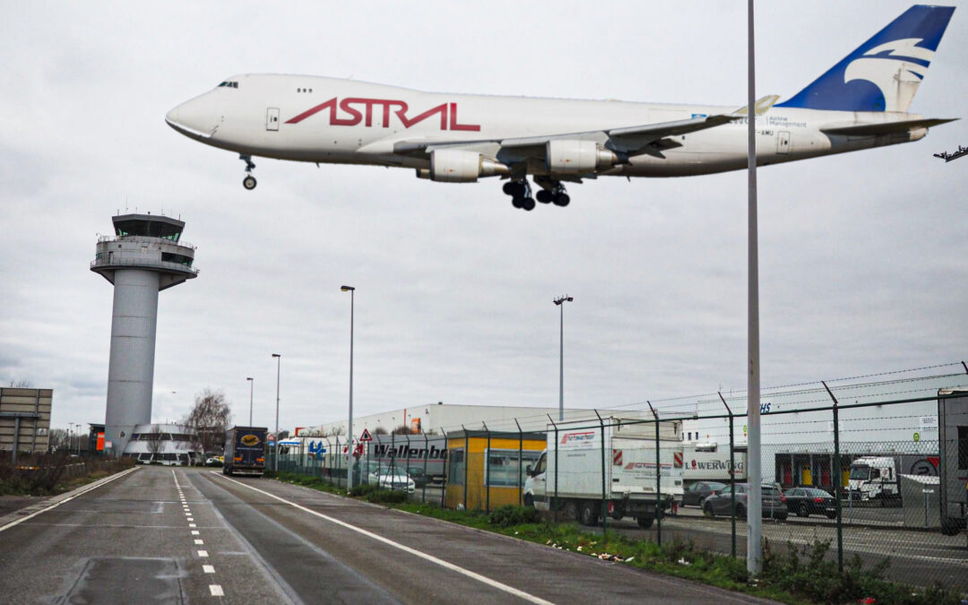 Deux vols antiécologiques par semaine entre Liège Airport et Maastricht