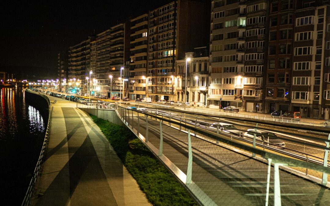 Liège pourrait-elle éteindre son éclairage public pendant le couvre-feu ?