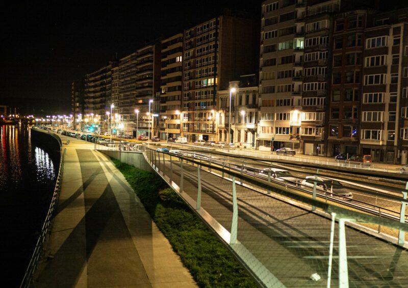 Liège pourrait-elle éteindre son éclairage public pendant le couvre-feu ?