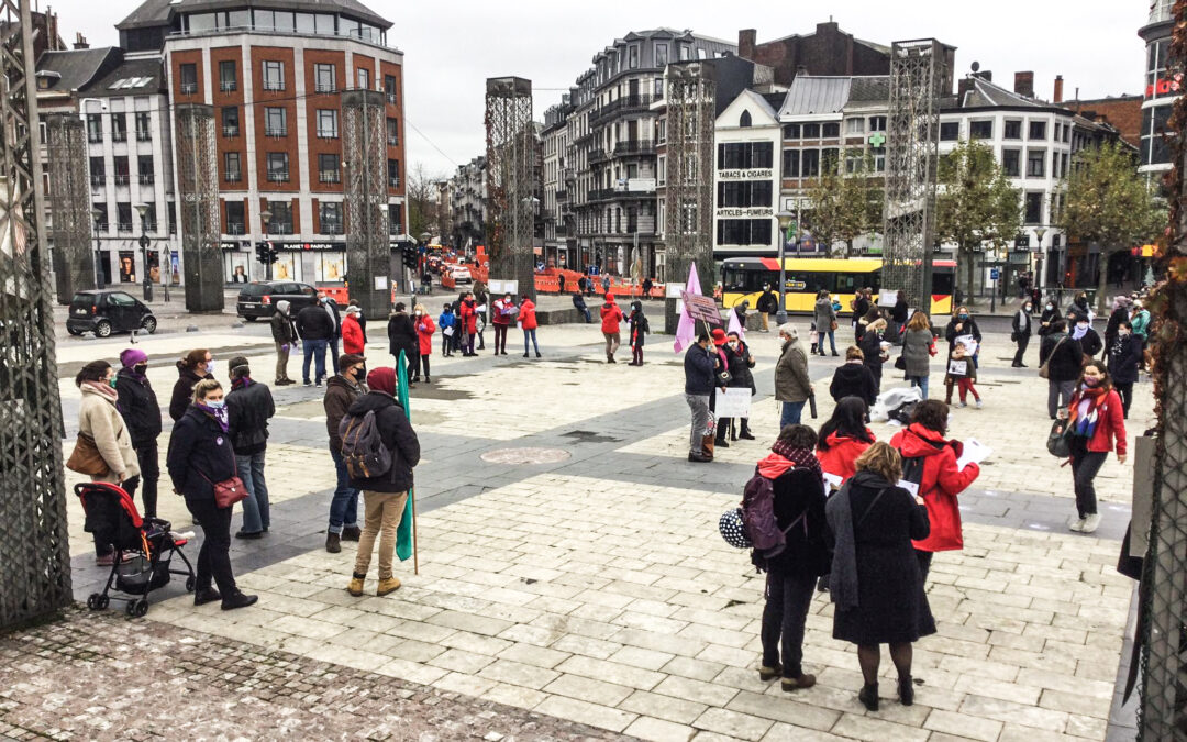 Les politiciens liégeois Sarah Schlitz et Raoul Hedebouw risquent d’être verbalisés pour avoir manifesté dimanche