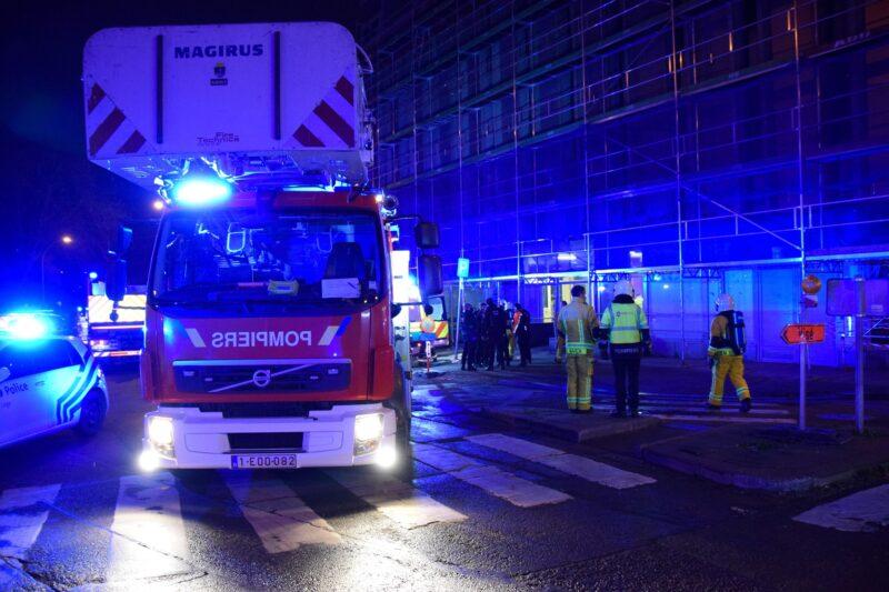 Appartement en feu dans la grande tour de Droixhe: un blessé grave