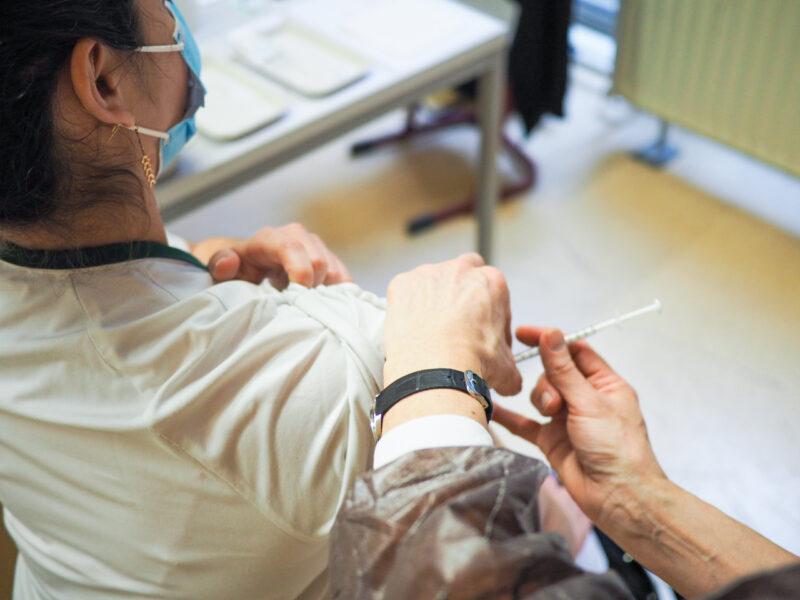 Face aux prémices d’une troisième vague le CHR de la Citadelle va intensifier les vaccinations