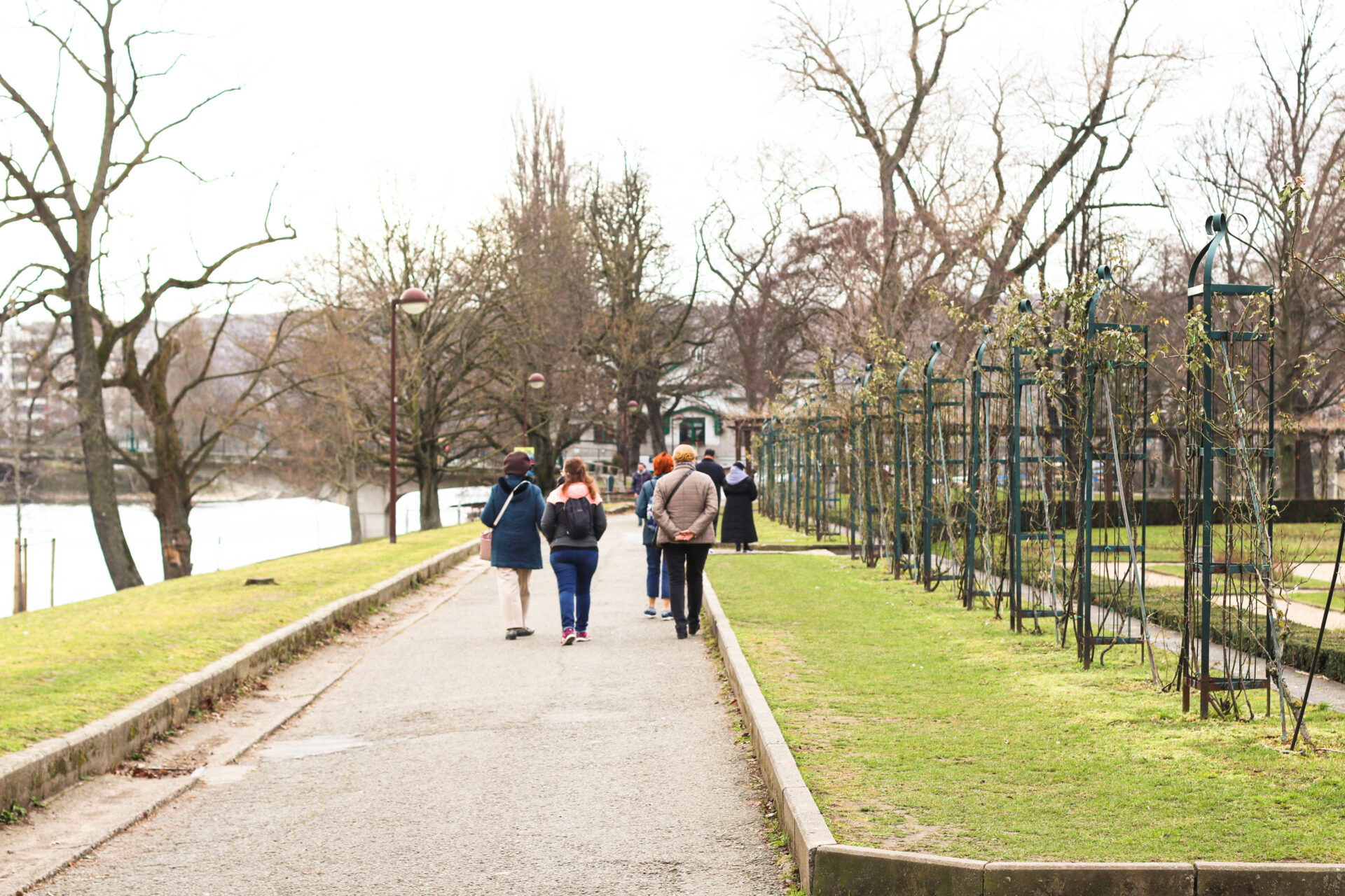 Promenades et balades culturelles organisées par groupes de 10 pour les seniors