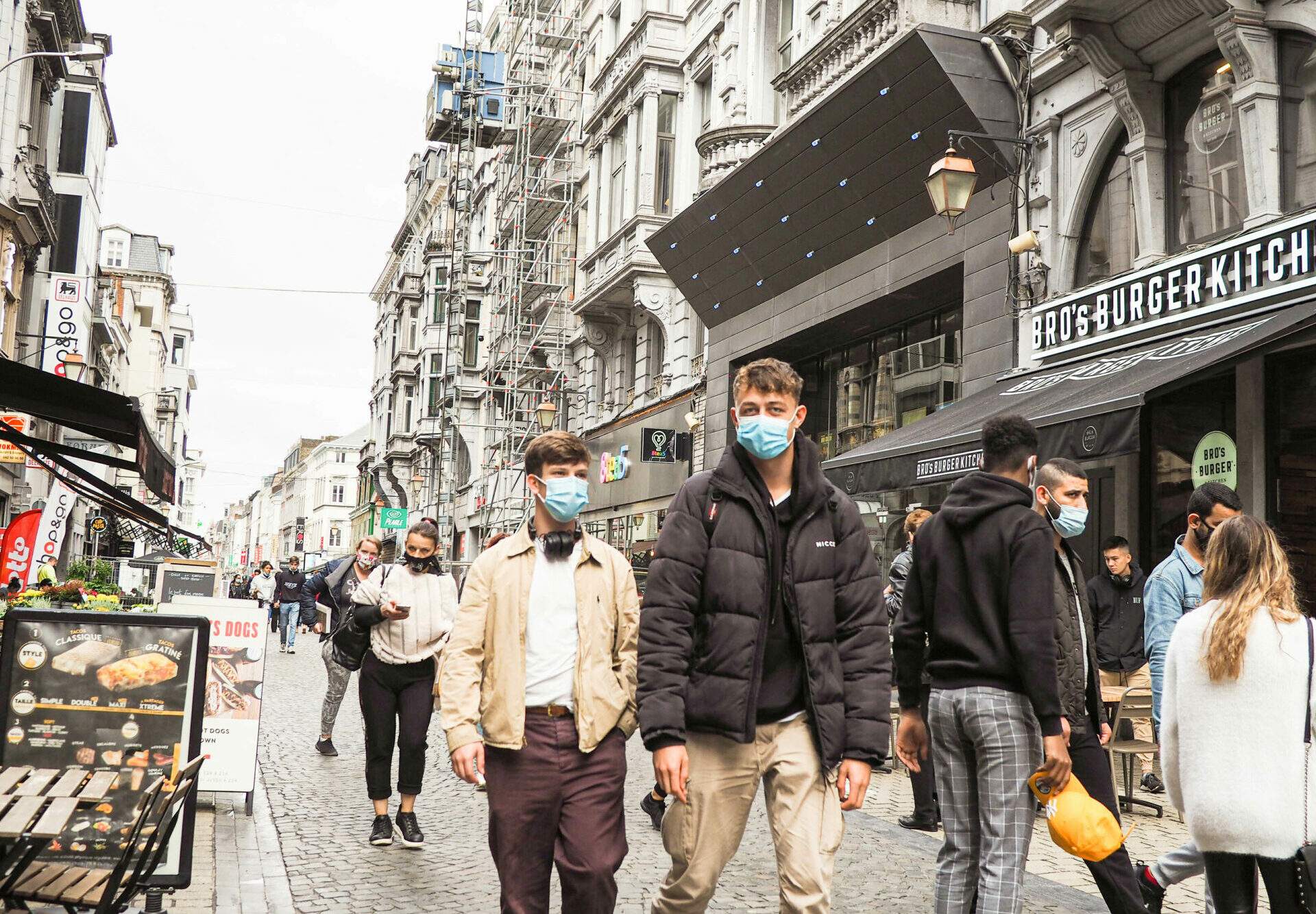 Un nouveau variant du coronavirus découvert à Liège