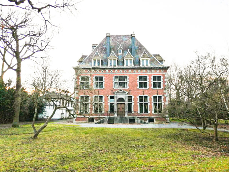Le « concierge » du manoir de Cointe appartenant à Ogeo Fund a été débarqué
