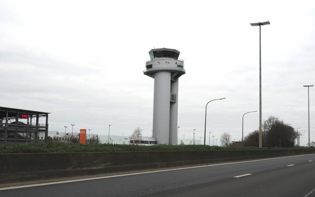 Action “chasse aux enj’oeufs” du collectif Stop Alibaba & Co ce dimanche près de Liege Airport