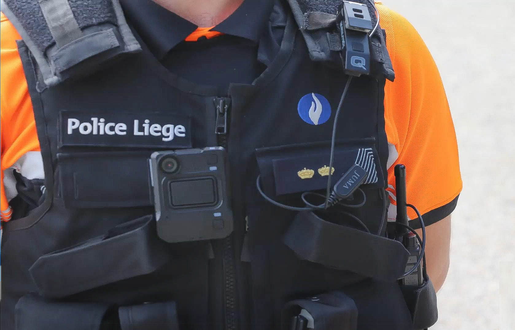Les policiers liégeois équipés de bodycams à partir d’aujourd’hui pour un test d’un an