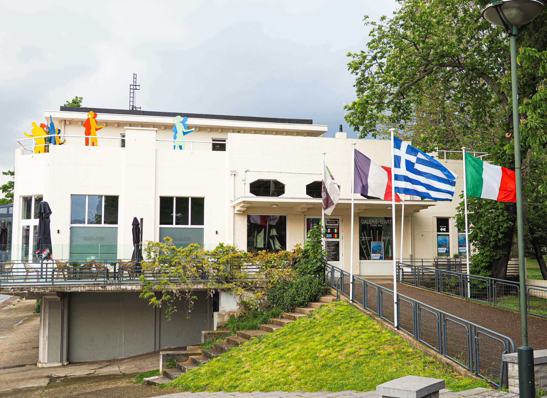 Ca sent le roussi dans les cuisines de la Villa Consulaire à la Boverie
