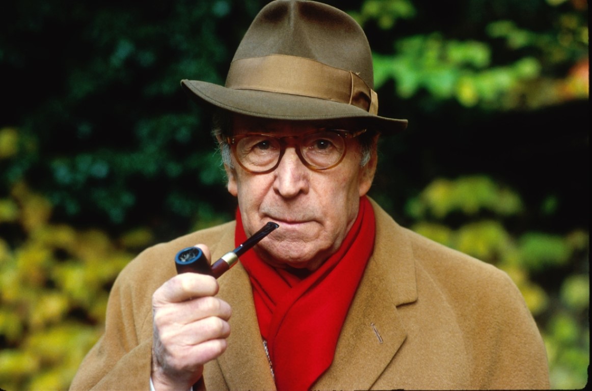 La ville natale de l’écrivain Georges Simenon va-t-elle enfin lui consacrer un espace muséal ?