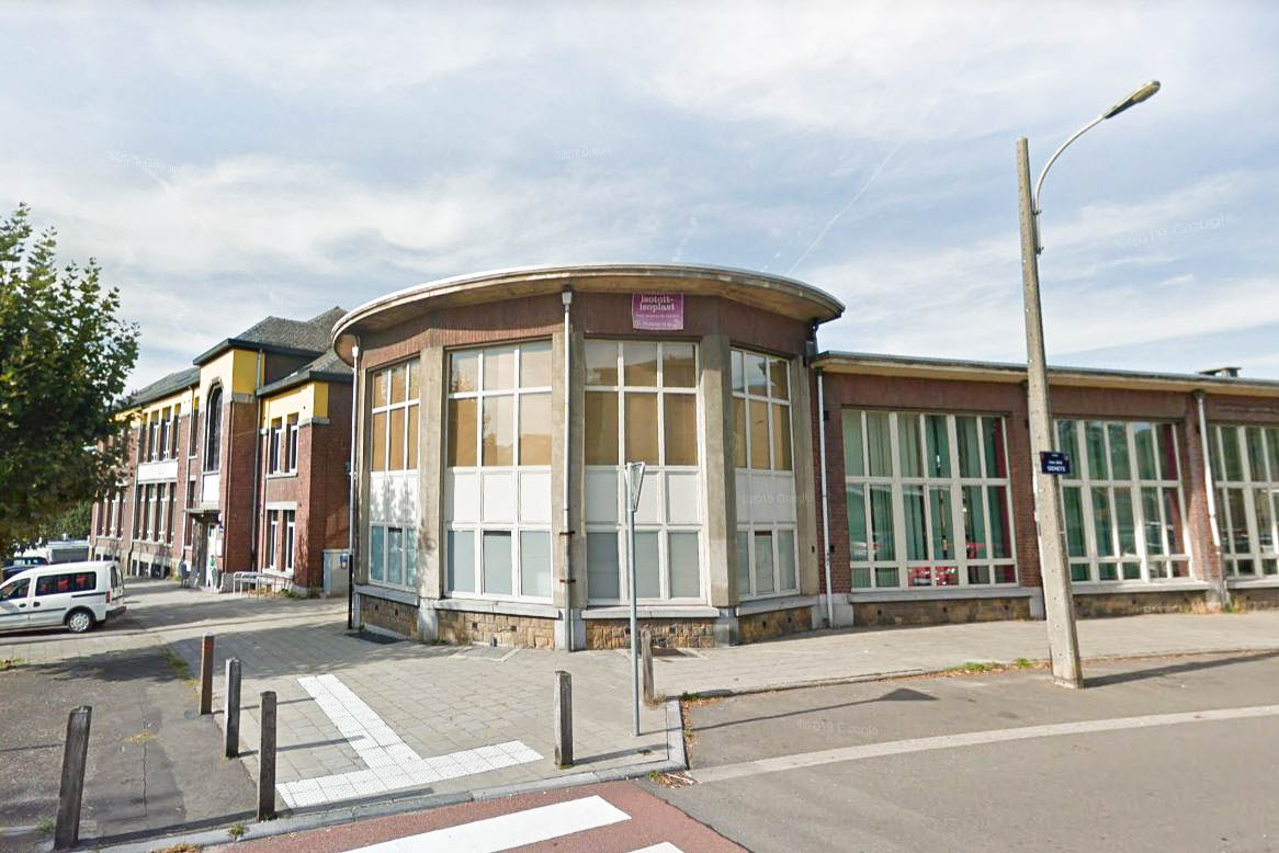 Trop de cas de coronavirus dans l’école: les enseignants de Naniot en grève