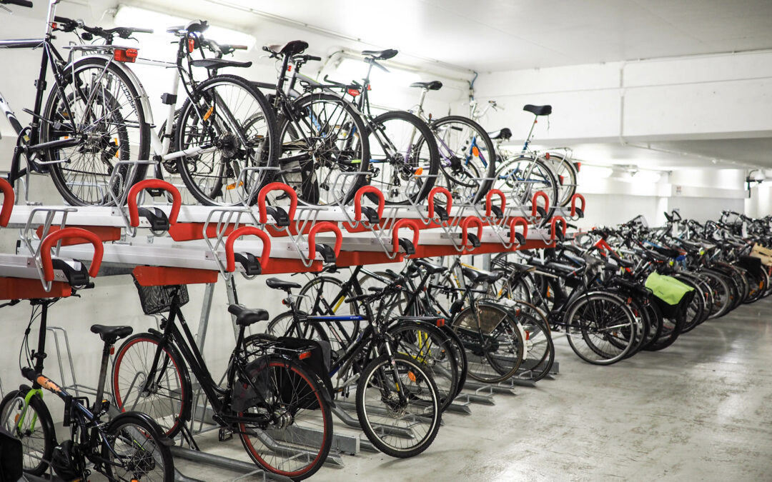 L’ancien Zeeman de la rue de l’Université aménagé en grand parking vélos par la Ville