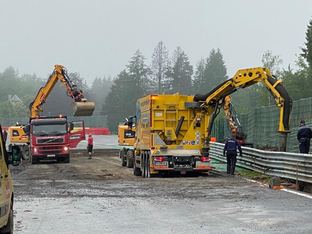 La piste s’est soulevée à Spa-Francorchamps suite aux inondations