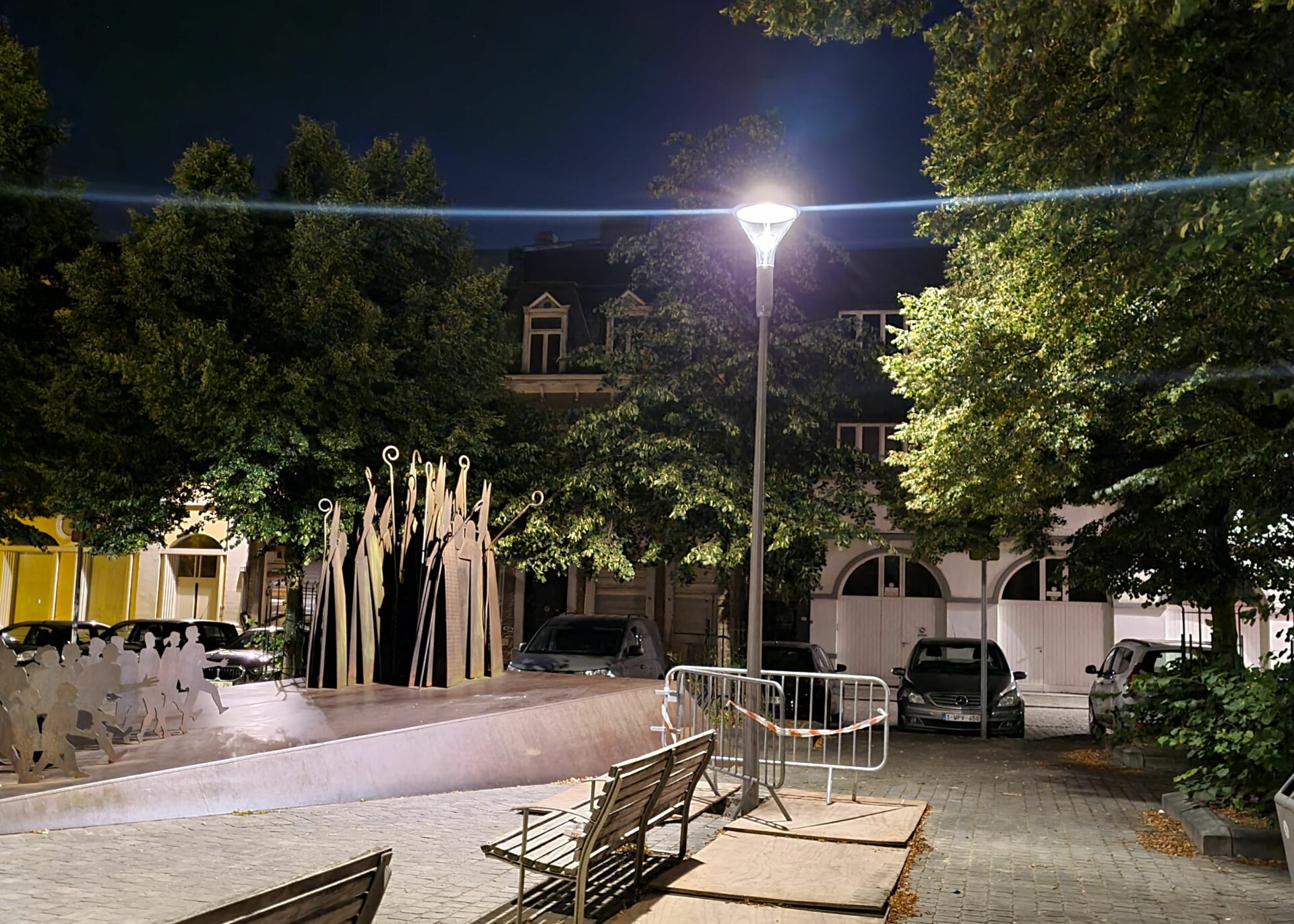 Voici les tout nouveaux lampadaires LED qui commencent à être installés sur les places publiques liégeoises
