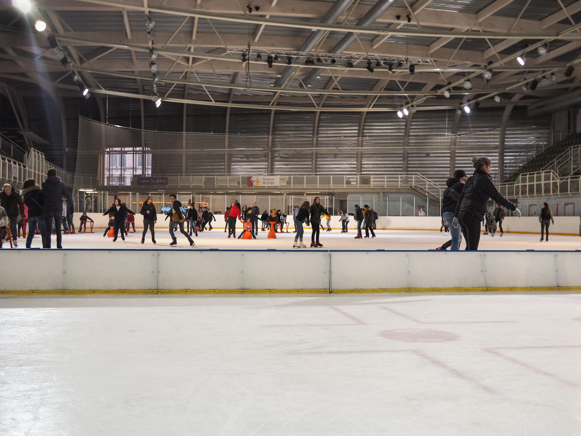 La patinoire ferme trois semaines de plus